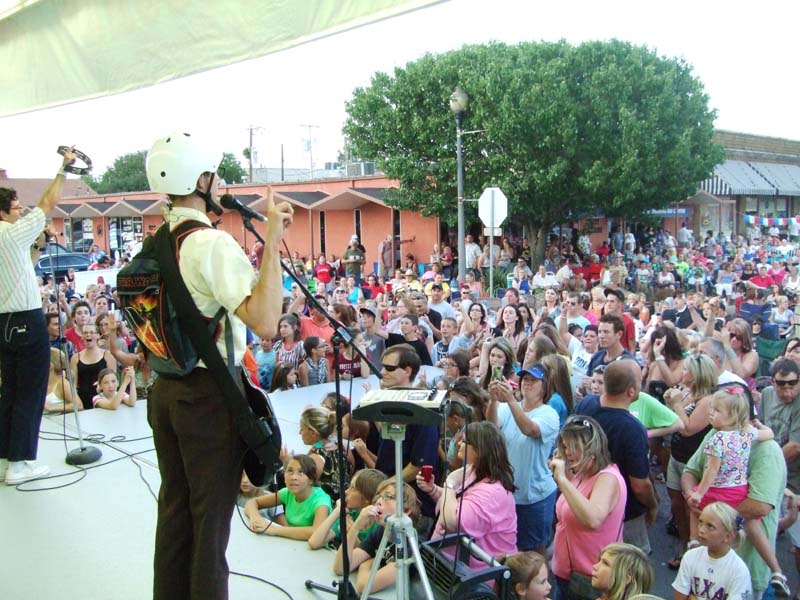 Photo of audience watching band perform